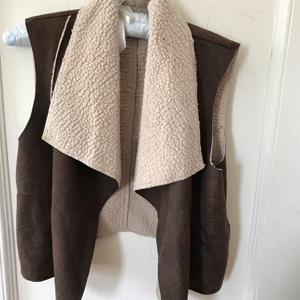 Sherpa style vest